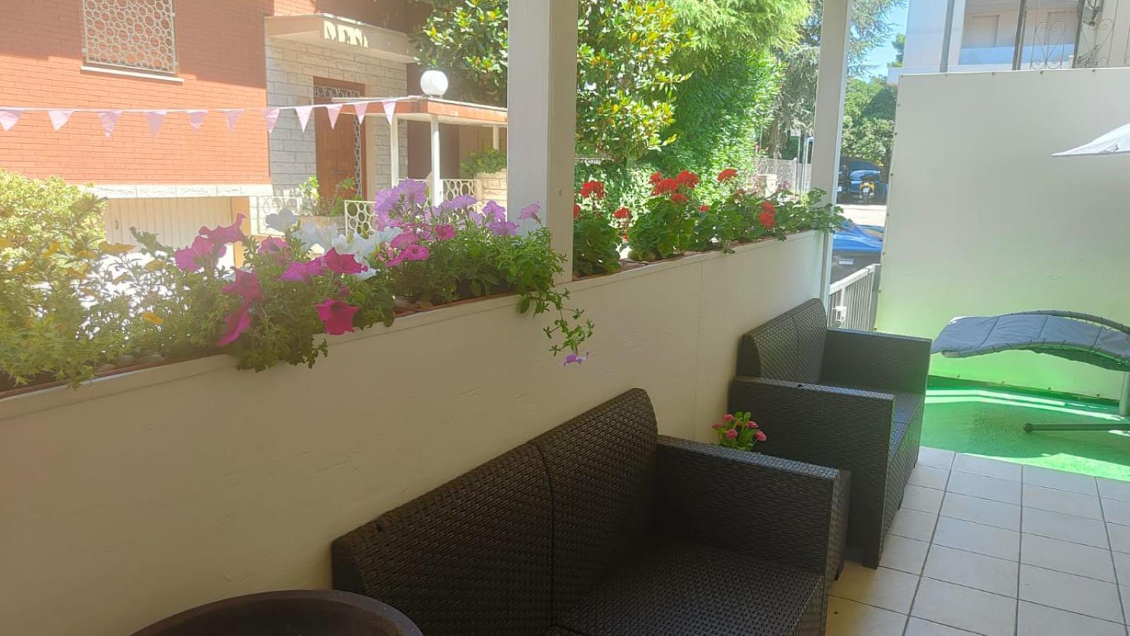 Hotel Eriale Rímini Exterior foto